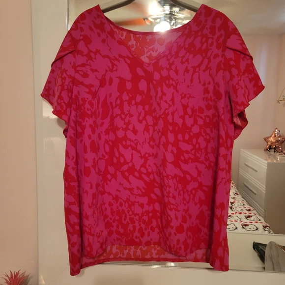 SHEIN Bold Red and Pink Blouse - Picture 2 of 3